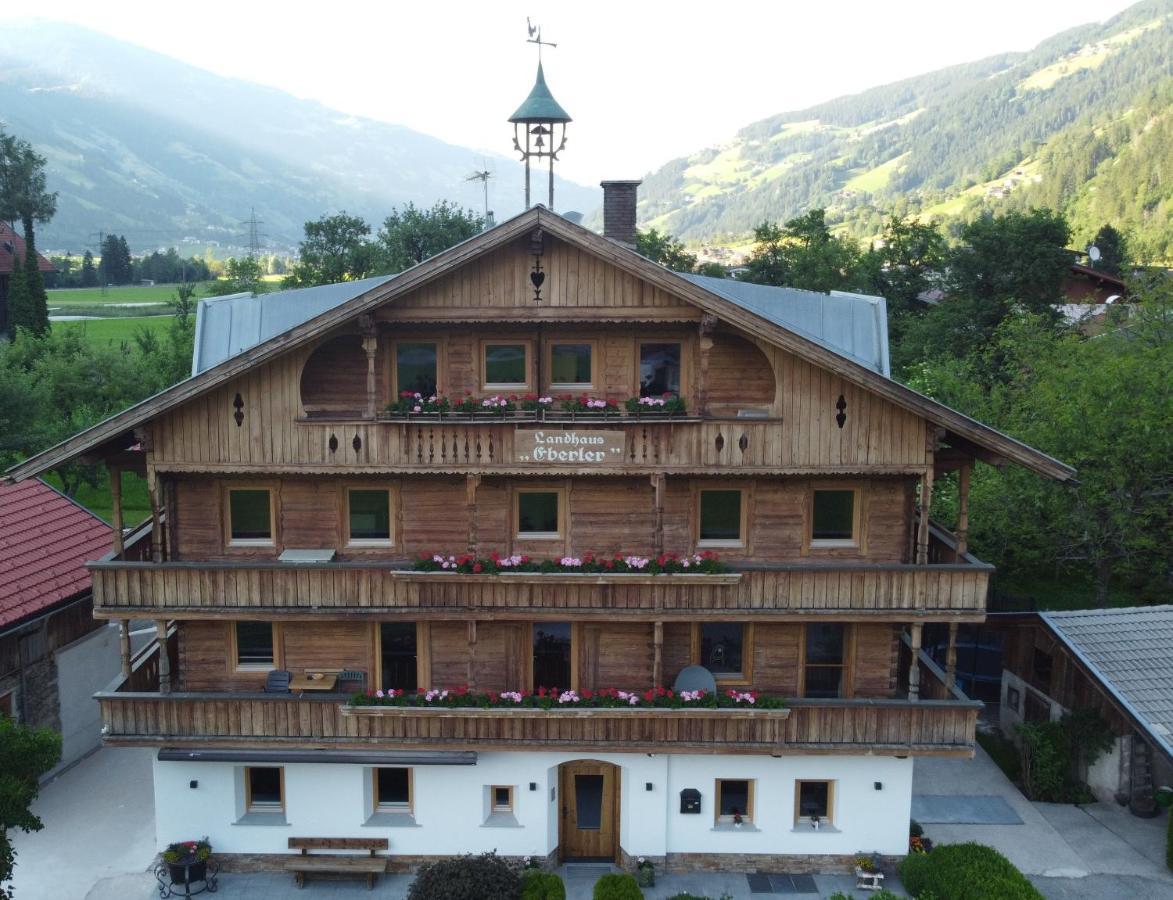 Landhaus Eberler Mayrhofen Exterior foto